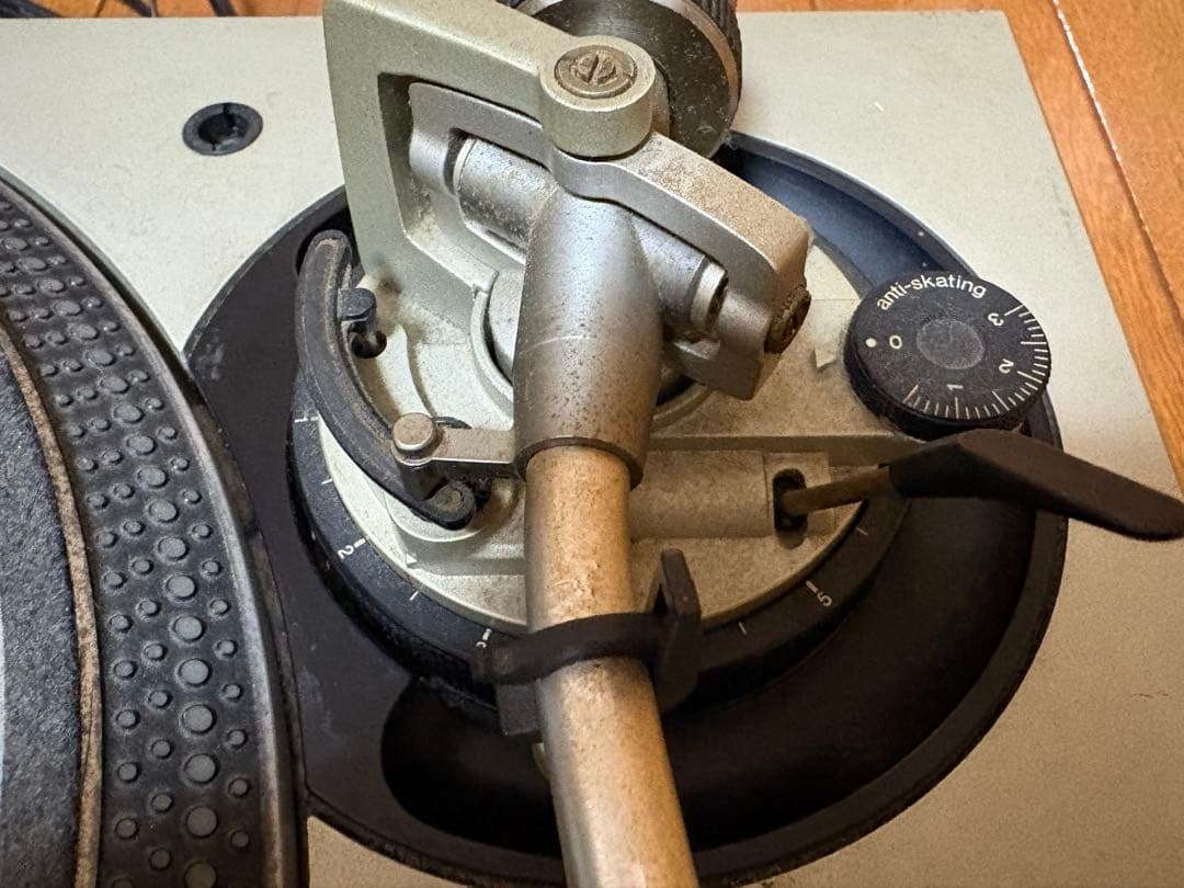 Technics SL-1200 MK3Dターンテーブル M44Gカートリッジ