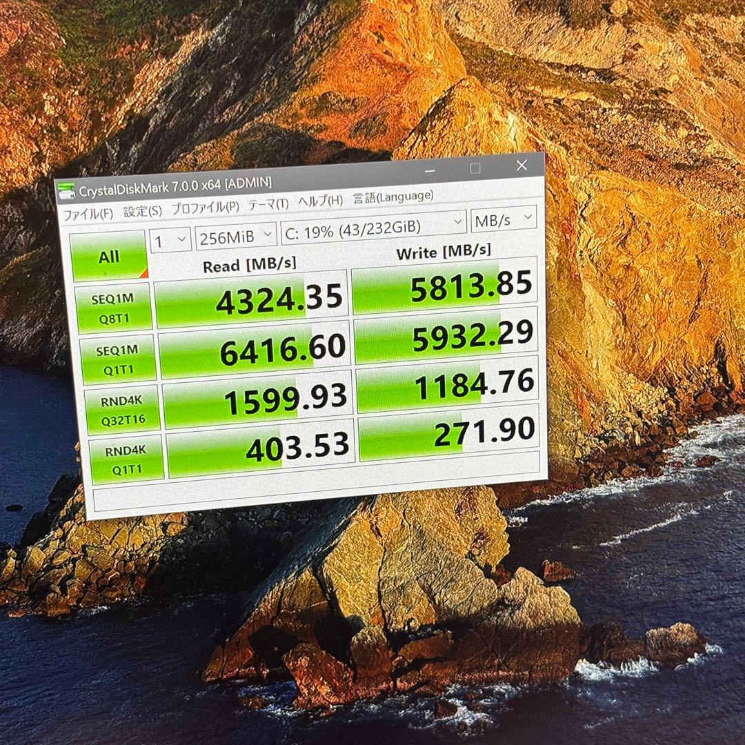 HP Z220SFF Xeon 16gb/256gb+2tb GPU付