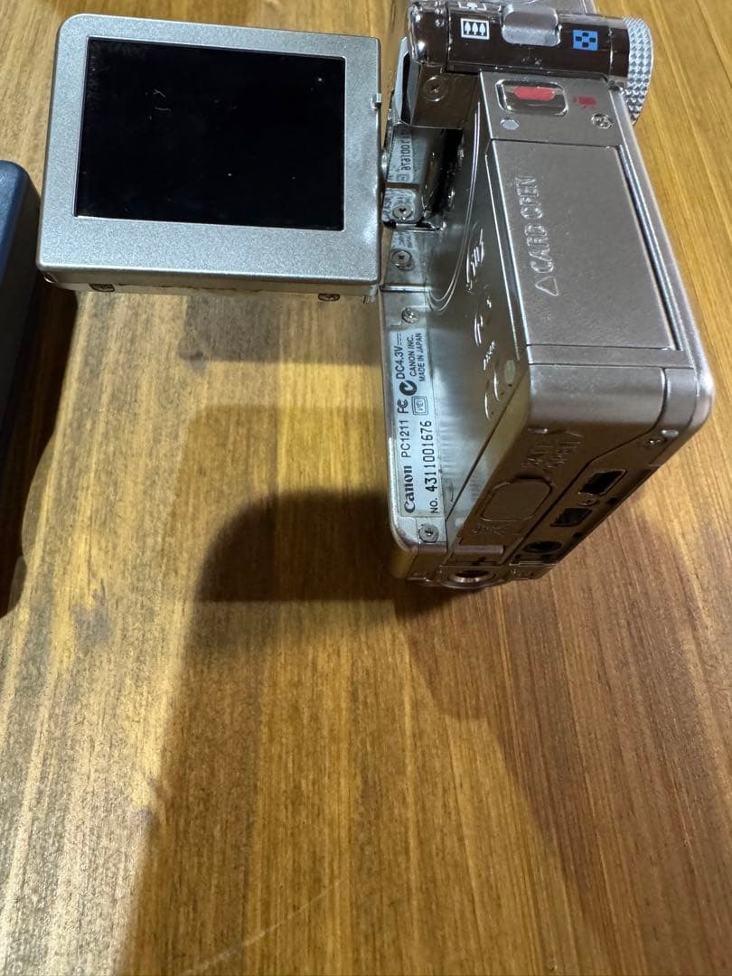 希少オールドデジカメCanon TX-1