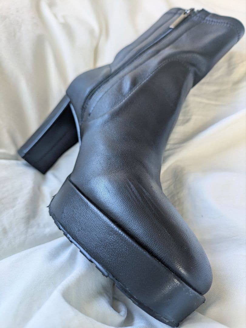 Mode et Jacomo シンプルストレッチショートブーツ（黒）