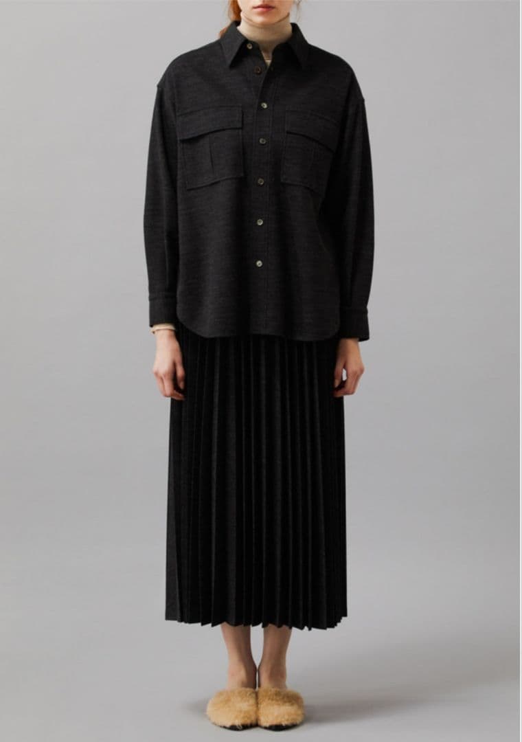 DEPAREILLE デパリエ　ウール混　シャツ　未使用タグつき