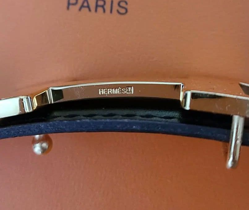 HERMES レザー ベルト 黒/裏:HERMESオレンジ