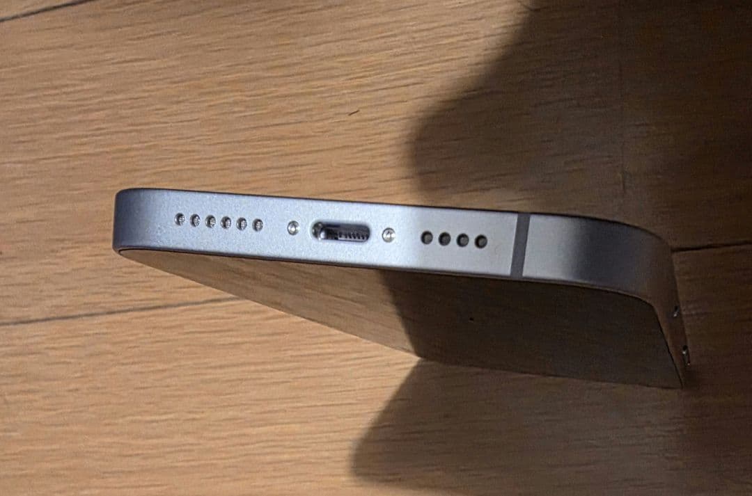 iPhone 14 Plus ホワイト（128GB）最大容量85％｜SIMフリー