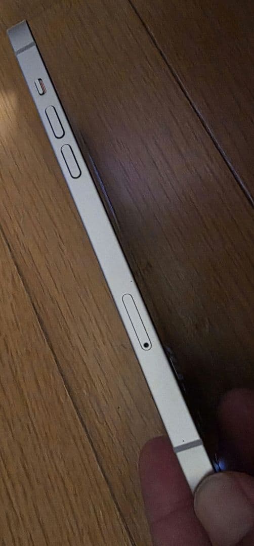 iPhone 14 Plus ホワイト（128GB）最大容量85％｜SIMフリー