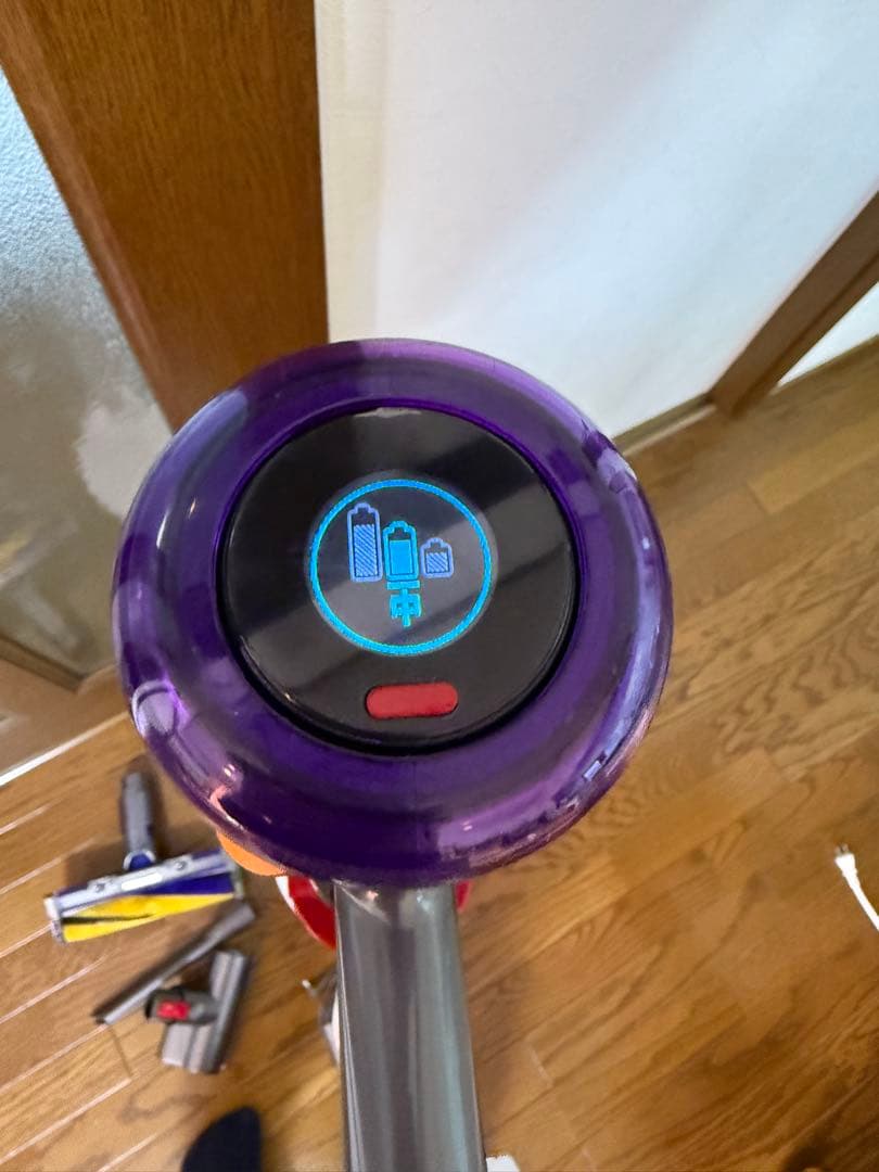 期間限定値下げ中 V12 SV20 ダイソン コードレス掃除機 分解清掃済み⑥