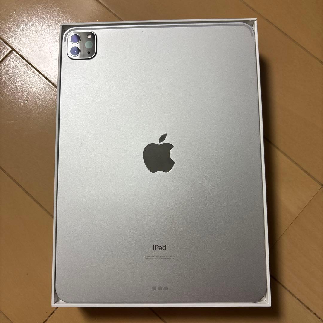 Apple iPad Pro 12.9インチ シルバー 本体