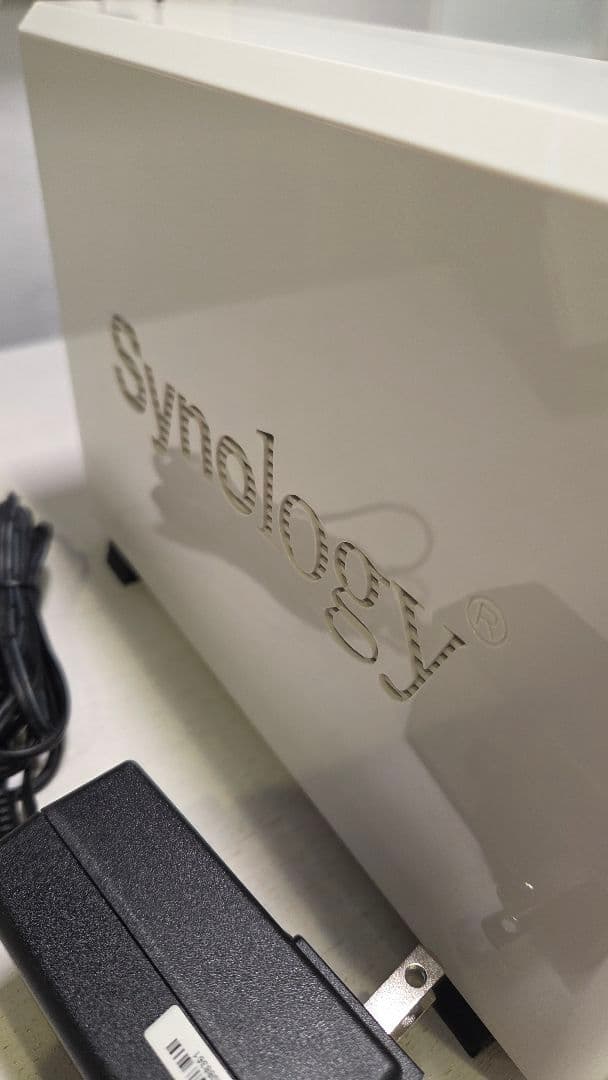 美品動作品 Synology DS115J 3TB NAS