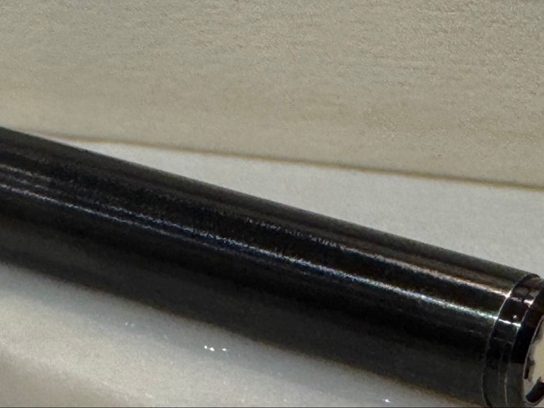 【美品】モンブラン No1124 万年筆 漆黒ロードナイト鉱加工