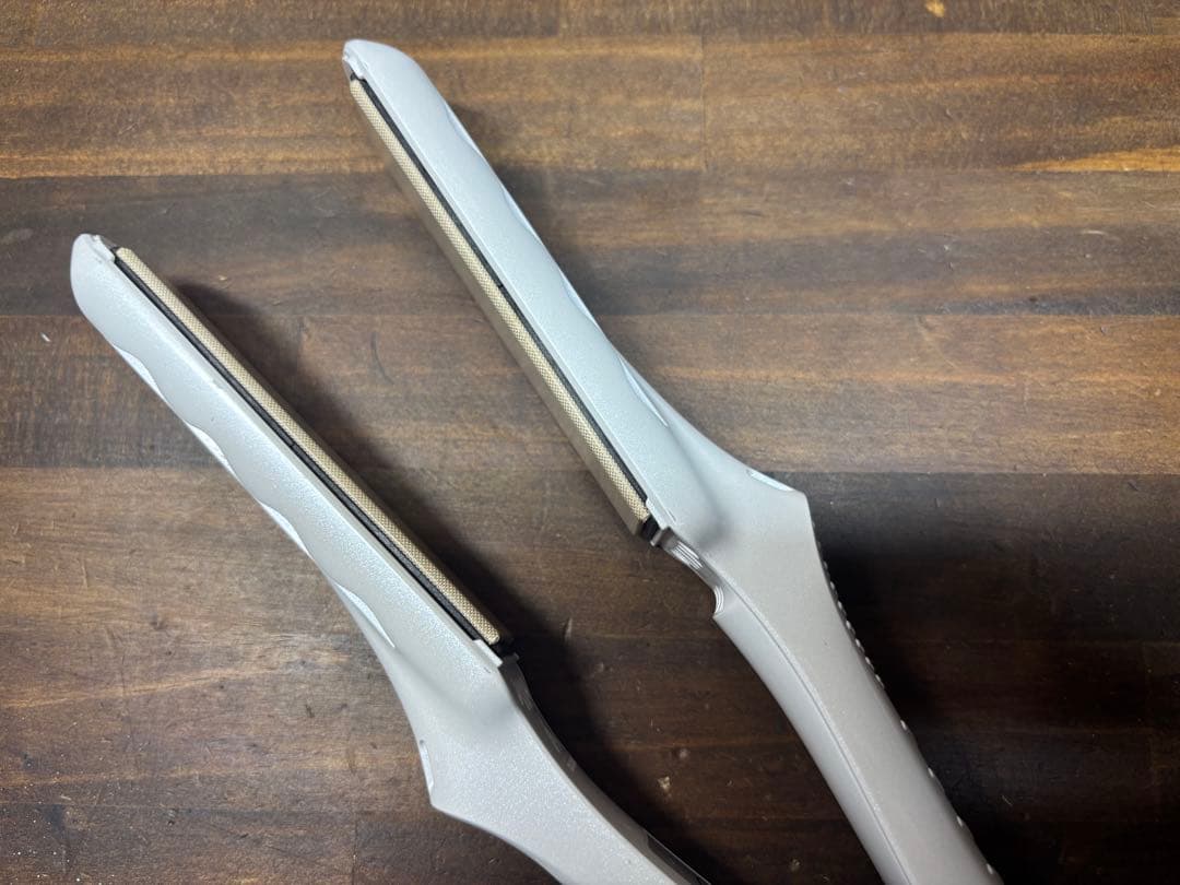 KINUJO　絹女　ストレートヘアアイロン　LM225