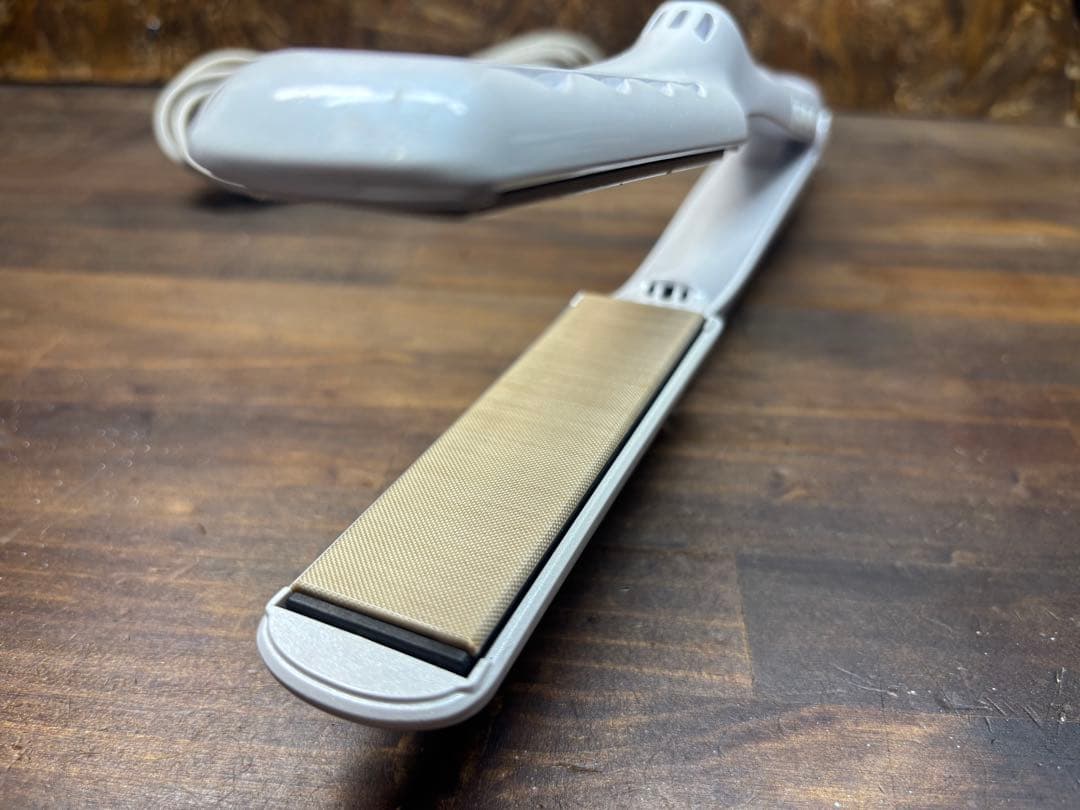 KINUJO　絹女　ストレートヘアアイロン　LM225