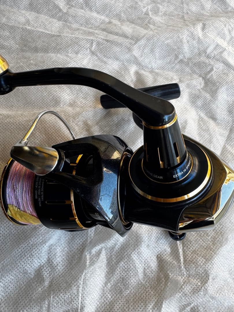 ※訳アリ　23ソルティガ4000XH +ゴメクサスリールスタンド