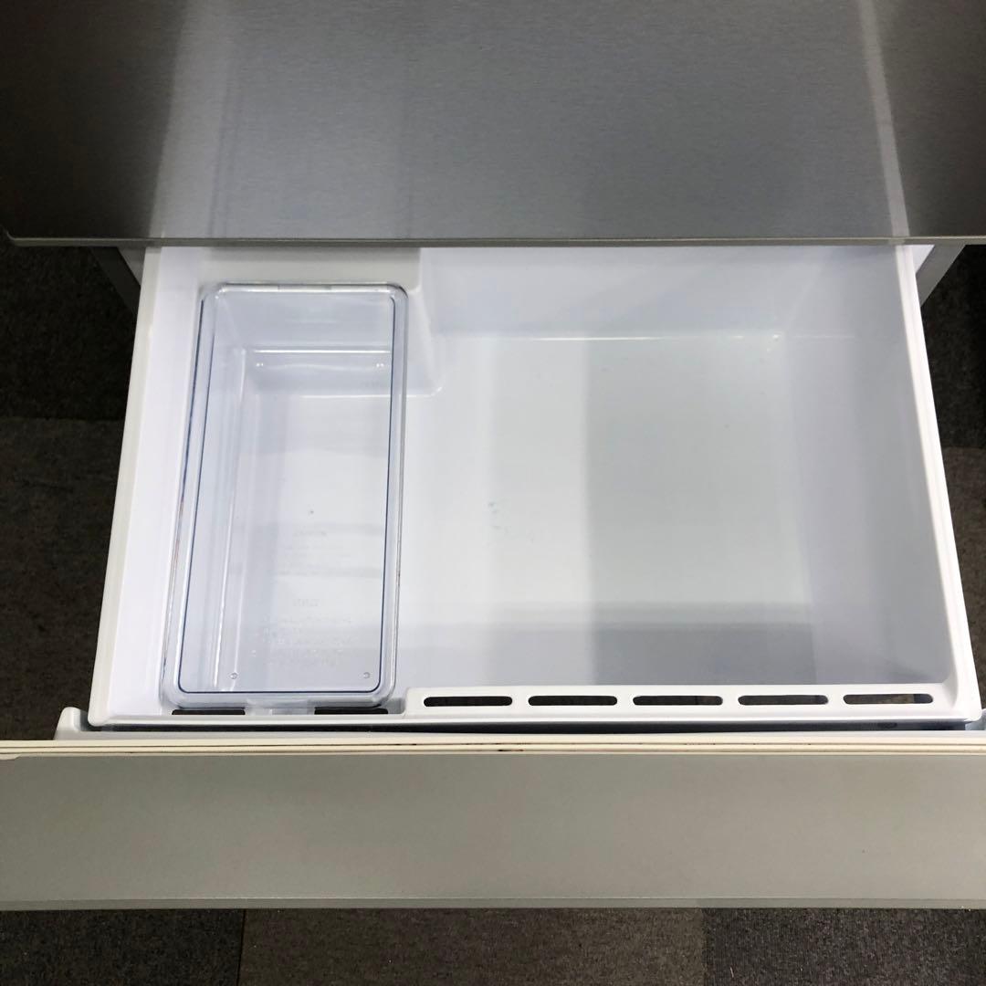 【美品】AQUA　ノンフロン冷凍冷蔵庫　AQR-27K　2021年製