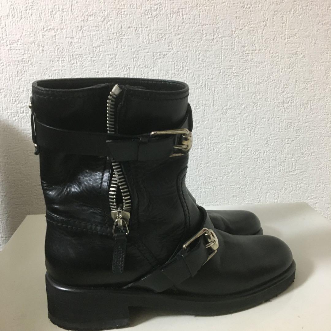 GUCCI ショートブーツ