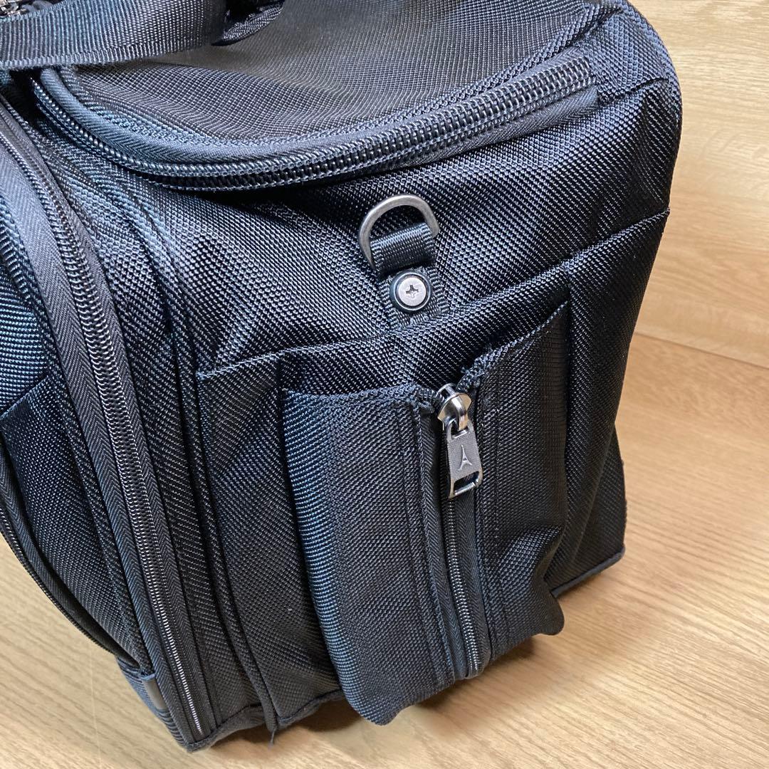 TravelPro FlightCrew 5 Multi-Purpose 黒