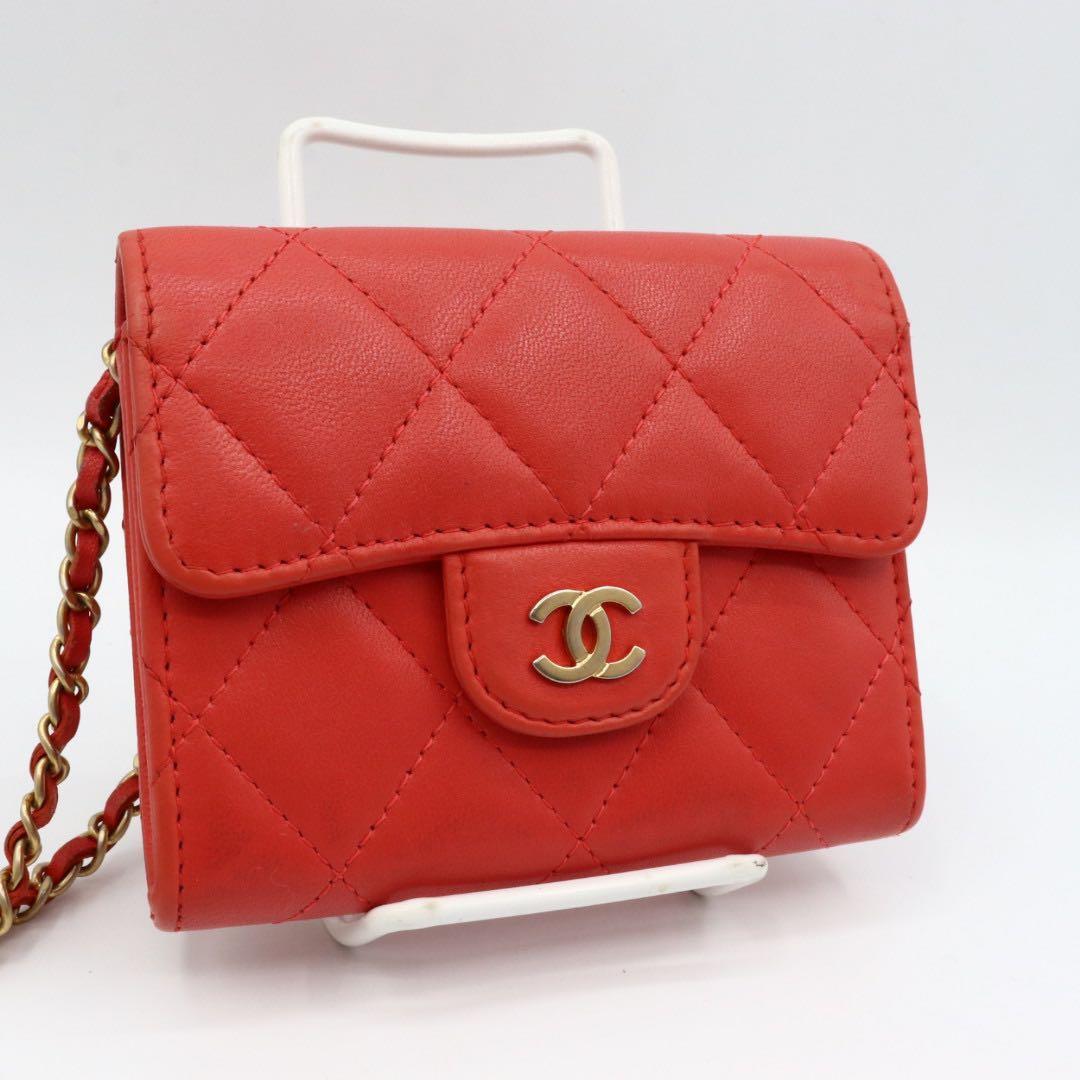 美品　シャネル　ラムスキン　マトラッセ　チェーンウォレット　長財布　レッド