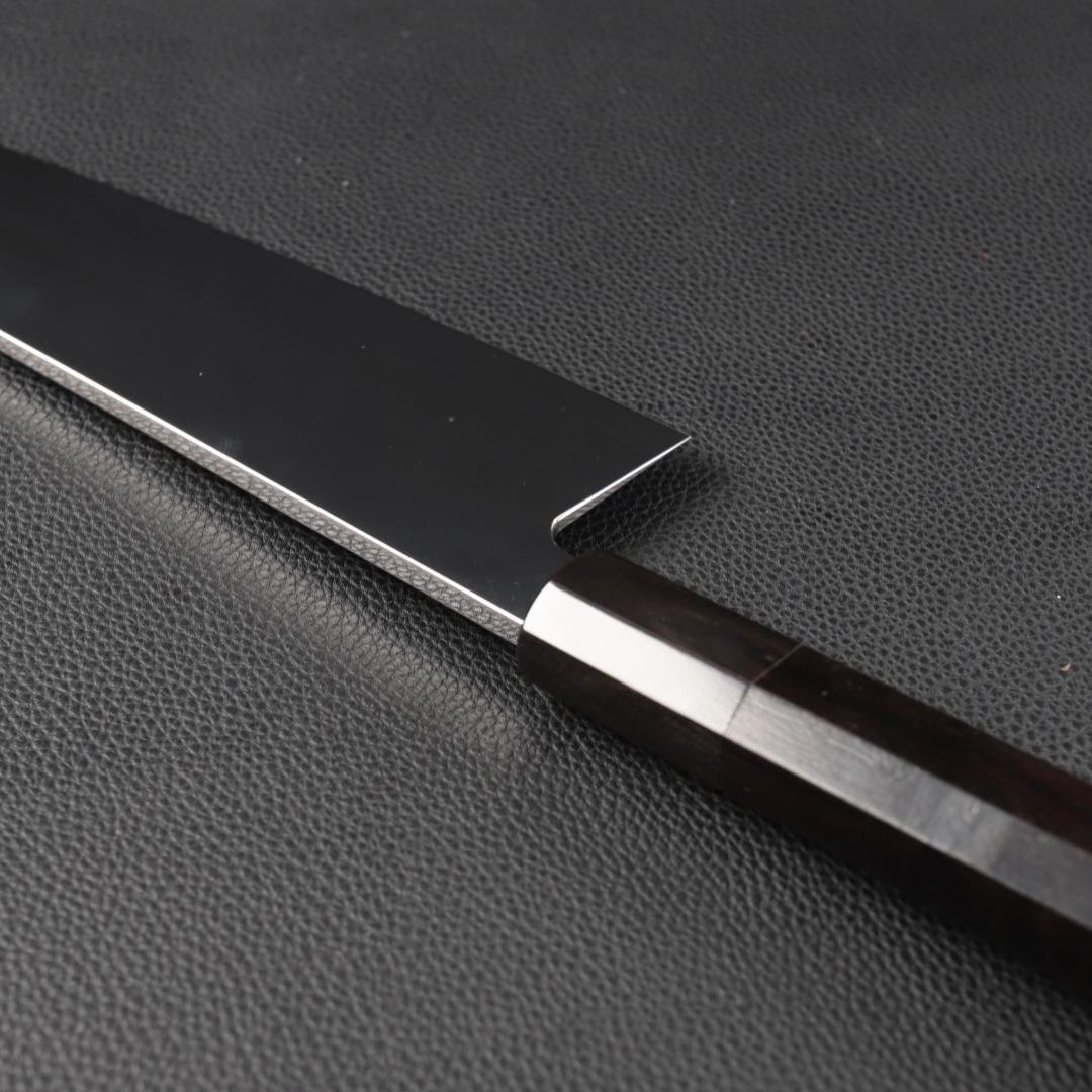 11122切付け牛刀 7寸 鏡面仕上げ 家庭用 業務用 両刃 黒檀黒水牛角八角柄