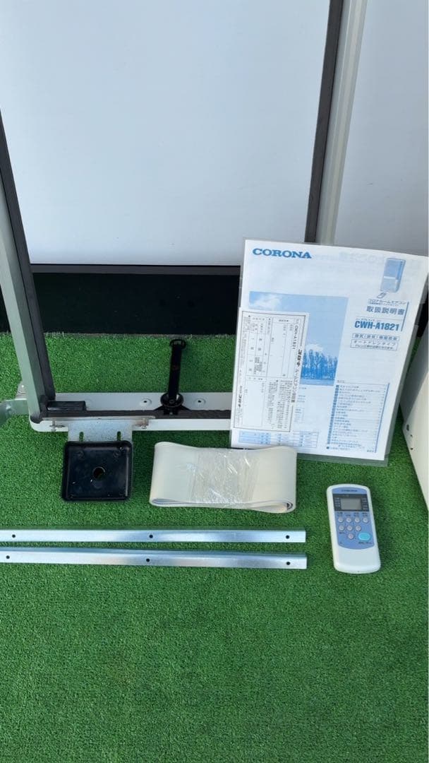 窓用エアコン コロナ 冷暖房除湿兼用 CWH-A1821 2021年製