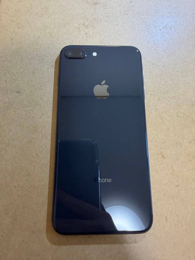 【美品】iPhone8plus 256GB SIMフリー 100% 箱