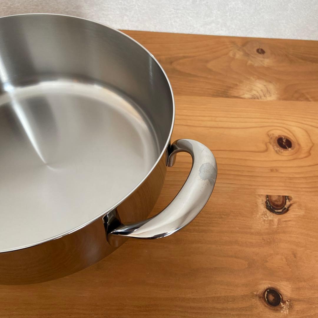 【新品】ラゴスティーナ　ステンレス製 リゾット鍋 　木製鍋敷付き