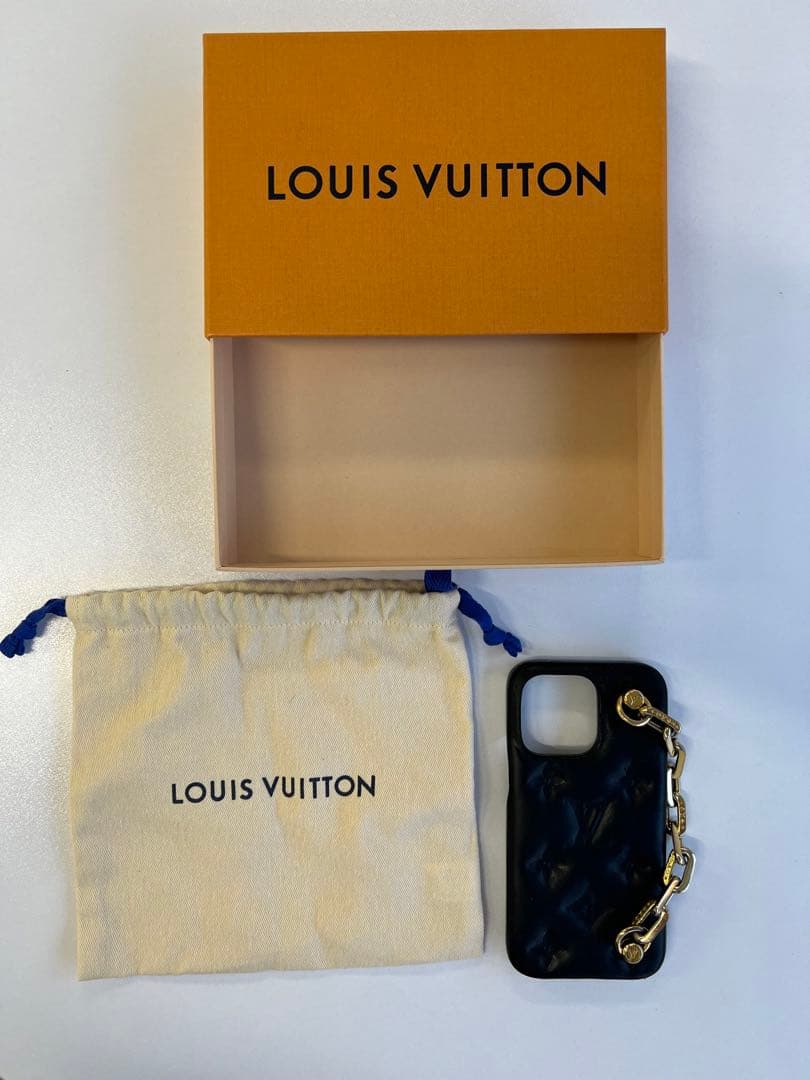 ⭐︎ルイヴィトンiPhone13proケース⭐︎