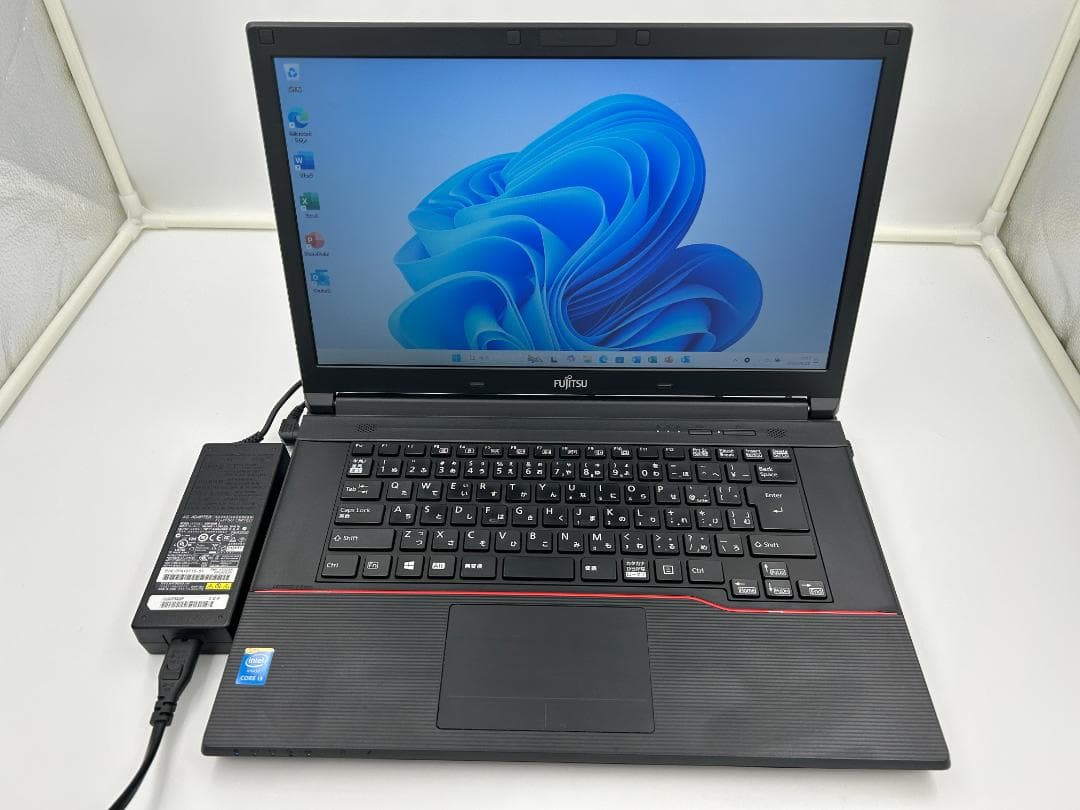 ノートパソコン windows11 オフィス付き core i3 A574/K