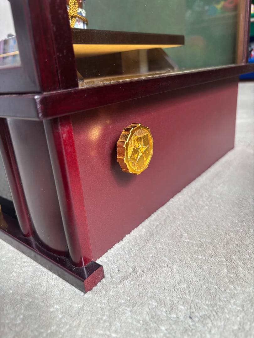 五月人形 金色の鎧 ケース付き