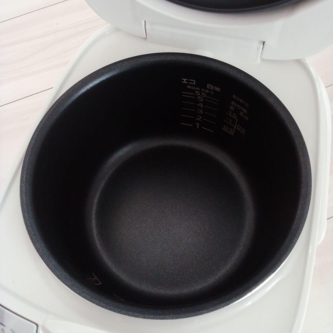 (中古品)　TIGER ホワイト炊飯器 デジタル表示