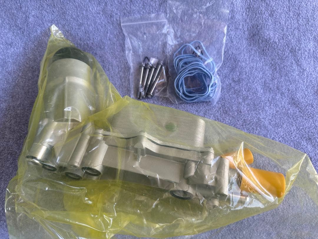 アルミオイルフィルターハウジング（ラングラーJKなど用）