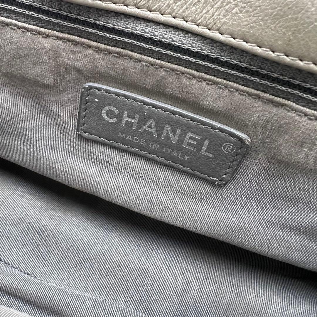A*I様 CHANEL ショルダーバッグ Vステッチ (シェブロン) カーフ ゴ