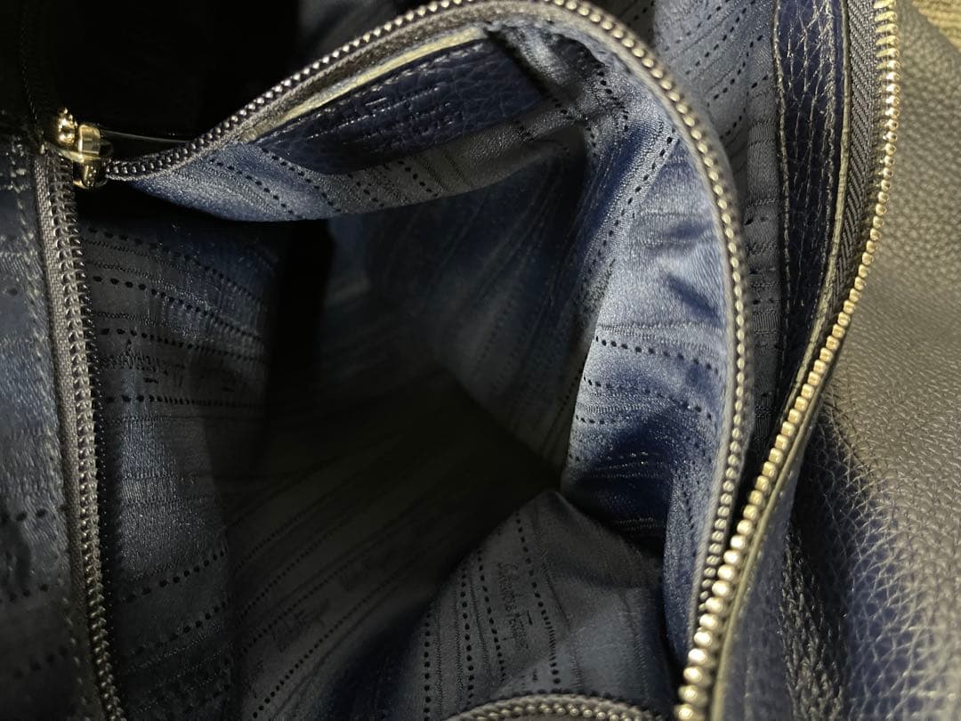 サルヴァトーレ フェラガモ ガンチーニ レザー ワンショルダーバッグ 美品