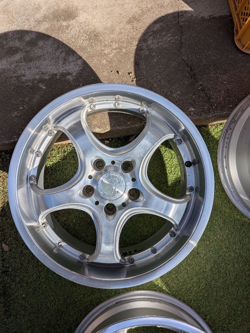 深リム17インチ7J +42 PCD114.3 5穴 4本セット