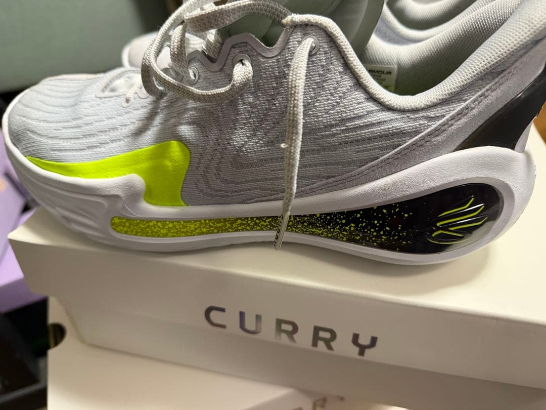 CURRY 12グレー シューズ(男性用)