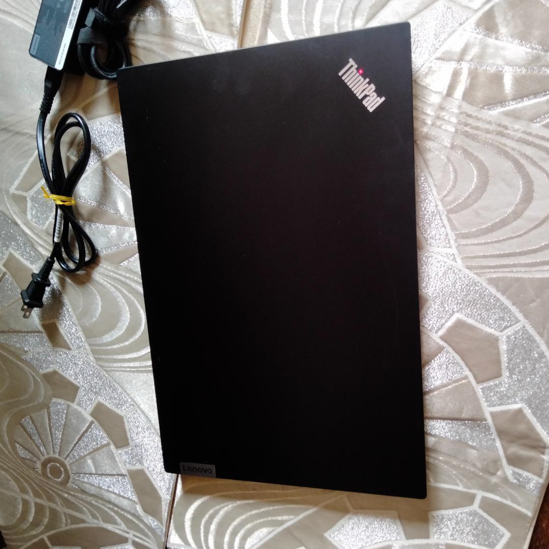 15インチ E15 11世代 i7 1165G7 256G FHD Lenovo