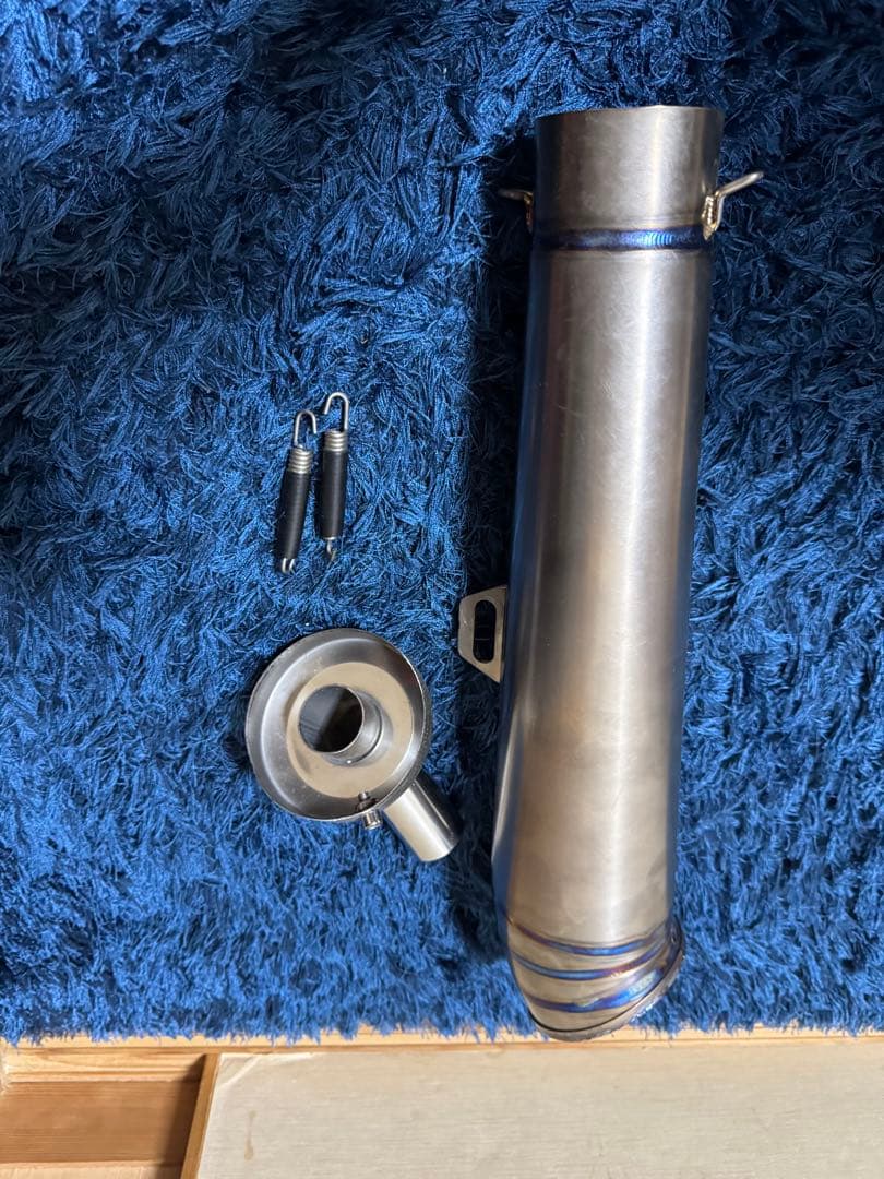 60.5πサイレンサー