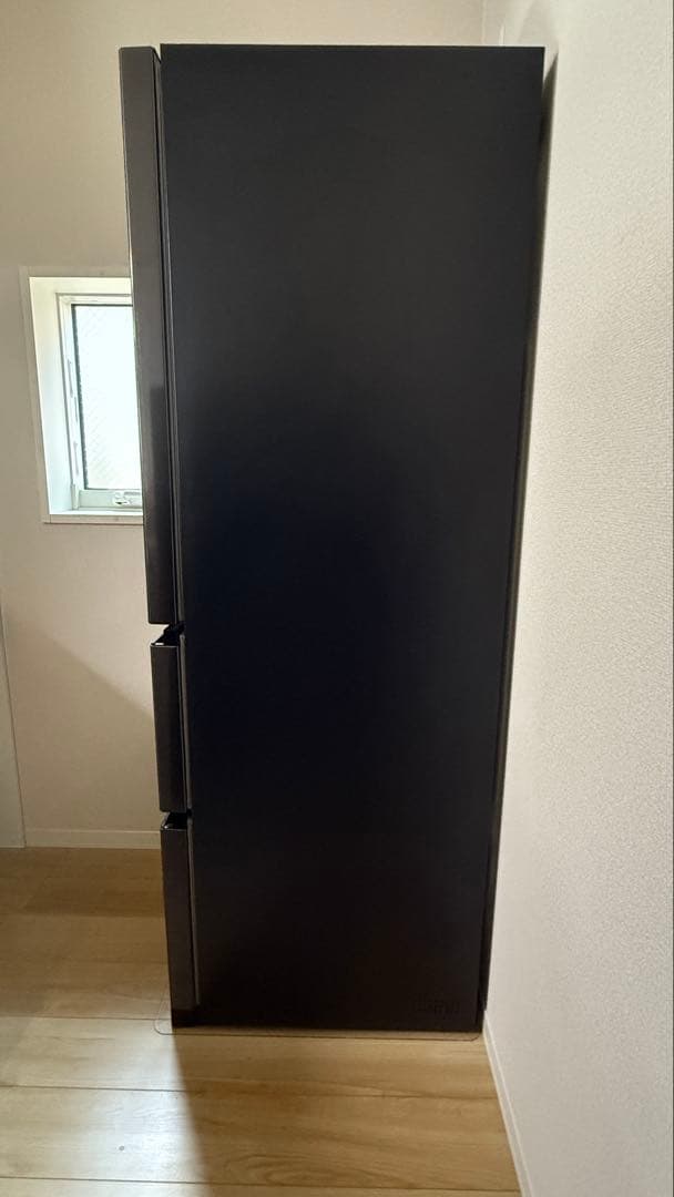 Crude Shin　日立冷蔵庫　R-V38NV（K）　375L ３ドア