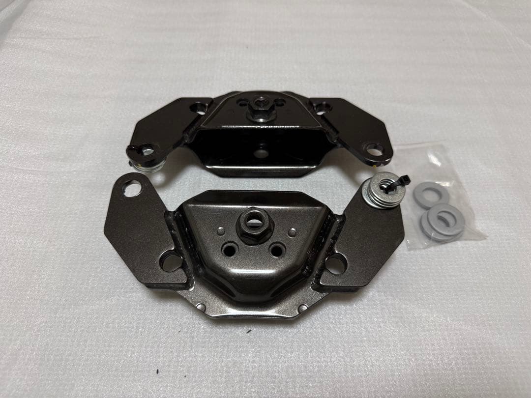 ジ*ん様 J-LINE リアショック上部位置上げブラケット 30アルファード