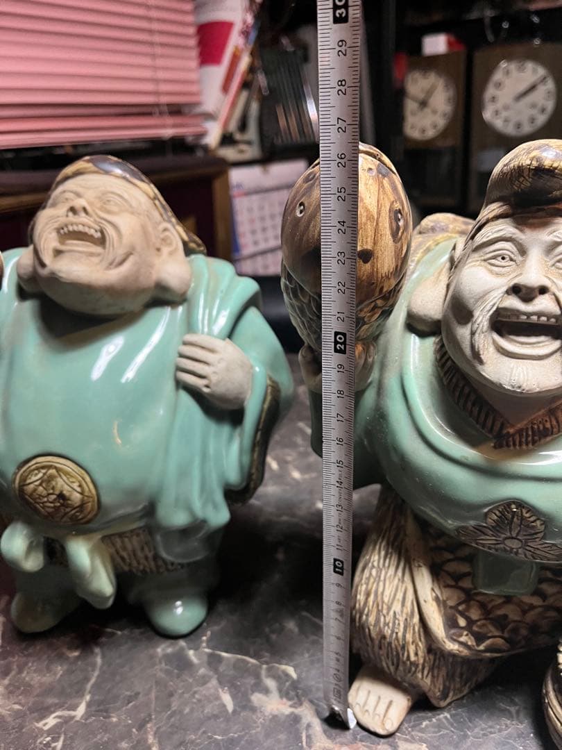 大黒天大黒様 恵比寿様、 明治時代の青磁 貴重な1対 七福神　 青磁 陶器製