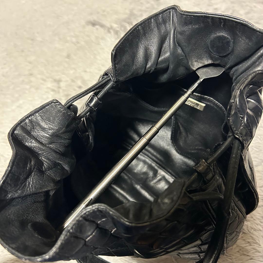 TAIRS テアーズ クロコダイル ショルダーバッグ　巾着型レザーバッグ