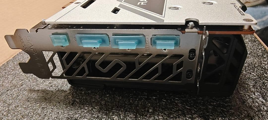 RX6800XT＋別売りファン 使用2ヶ月