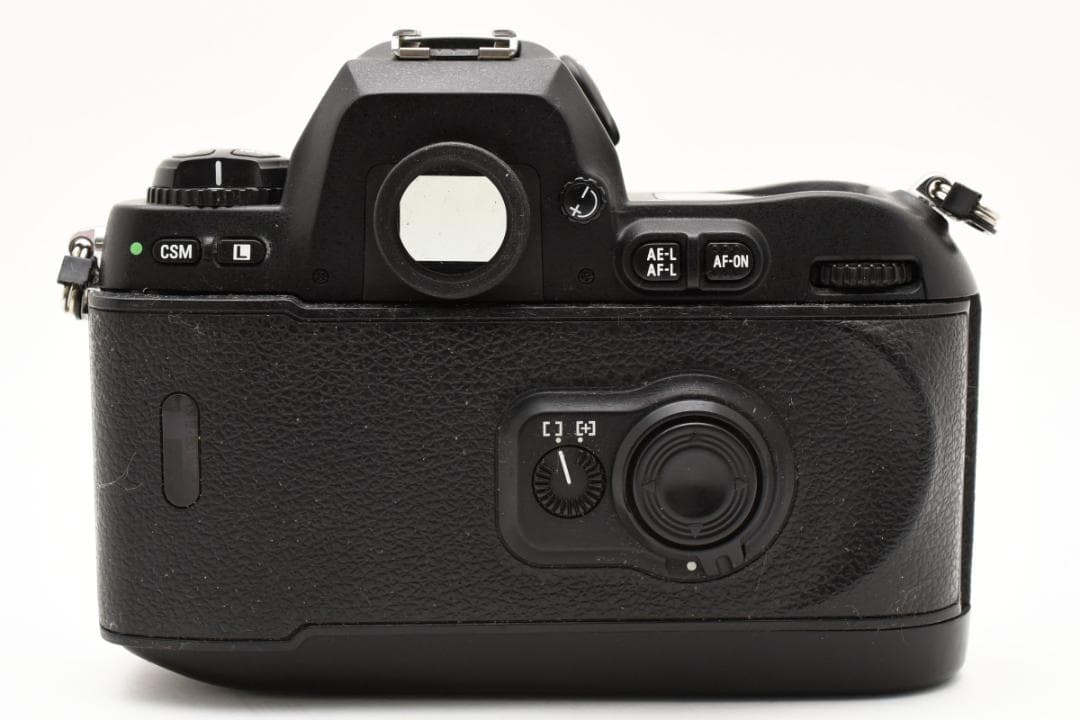 ニコン　Nikon F100 フィルムカメラボディ