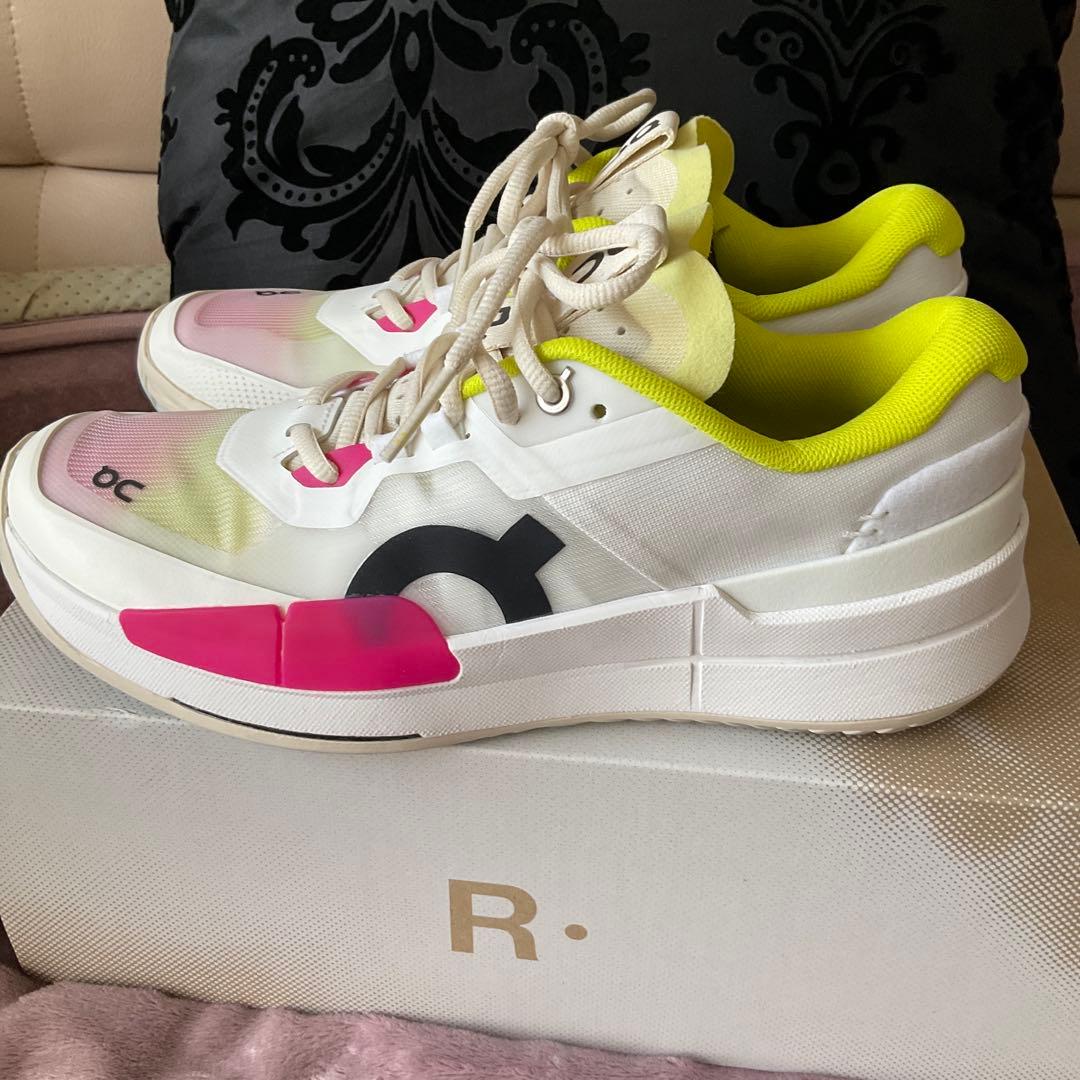 ON THE ROGER Pro2 25センチ試し履きのみ　完売品