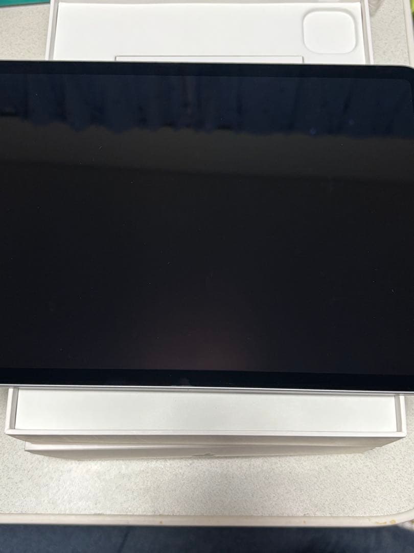 iPad Pro 11インチ (第3世代) スペースグレー