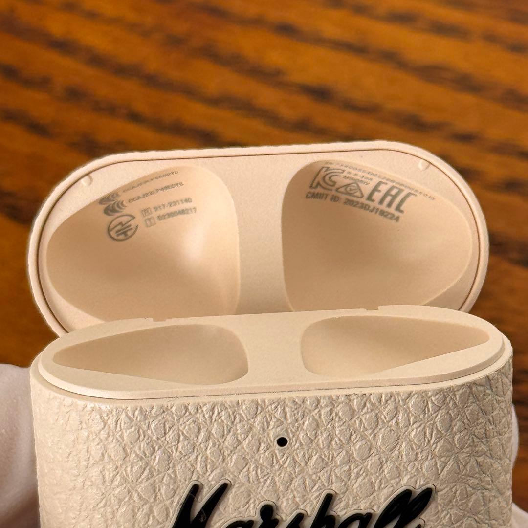 Marshall MINOR IV ワイヤレスイヤホン（クリーム）