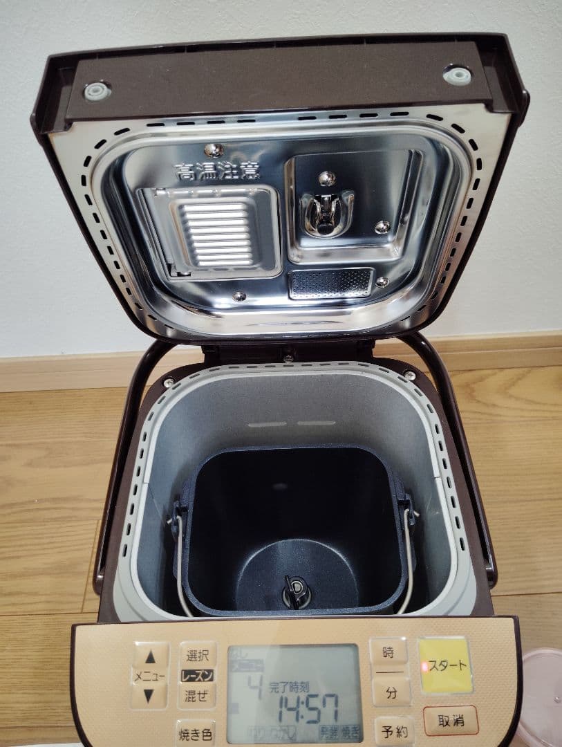 【極美品・未使用級】 Panasonic SD-BMT1001 ホームベーカリー