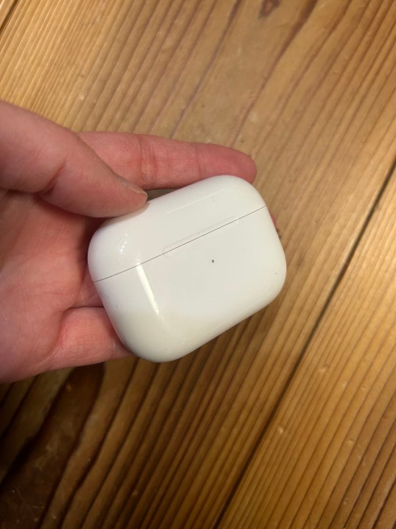 AirPods Pro 第二世代　lightning MagSafe 対応