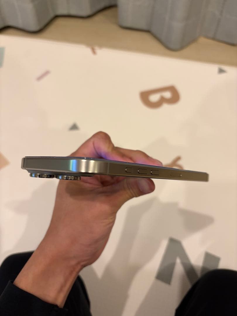 iPhone 16promax 256GB SIMフリー　ナチュラルチタニウム