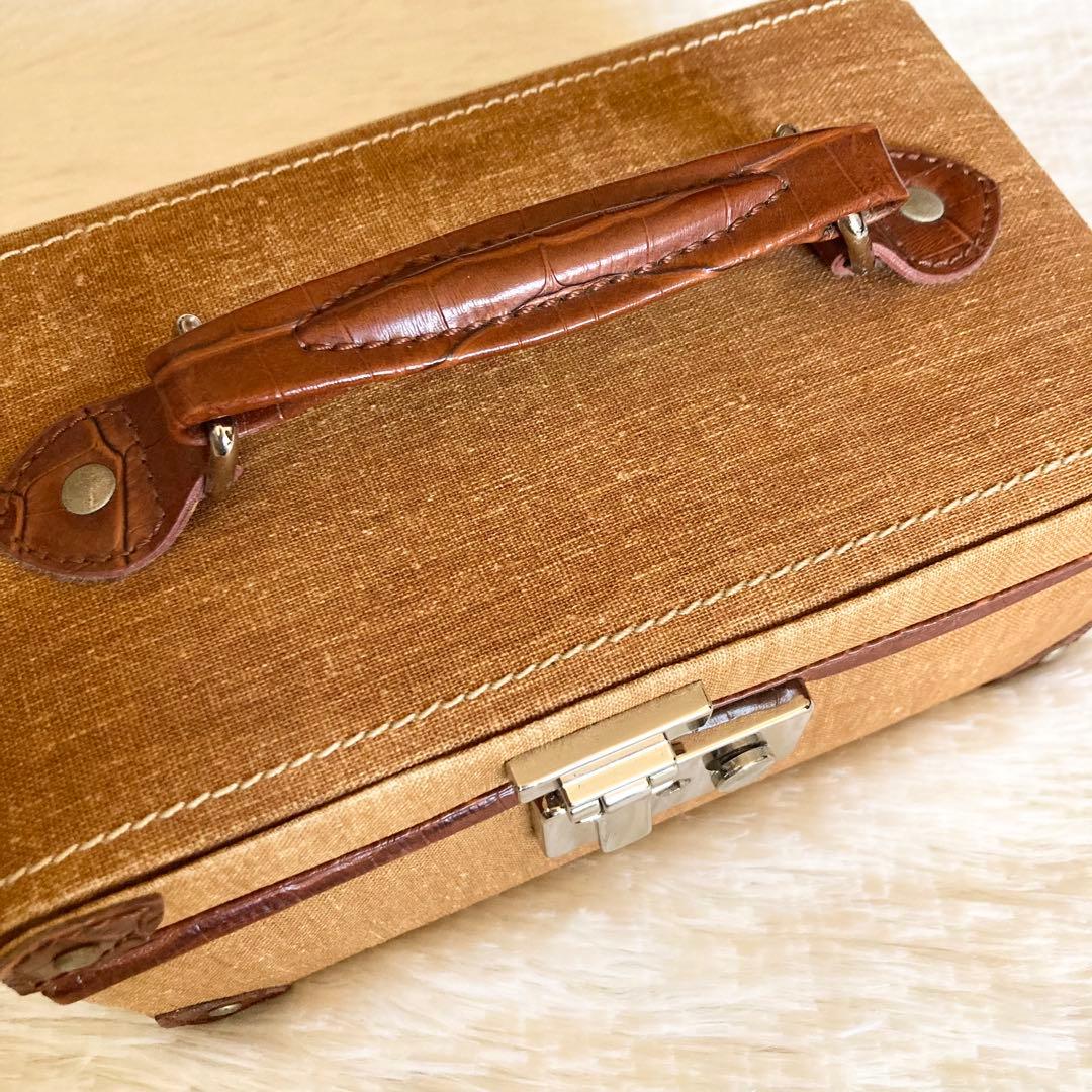 ジュエリー ボックス トランク　ミラー ケース　鍵付き　ヴィンテージ　小物入れ