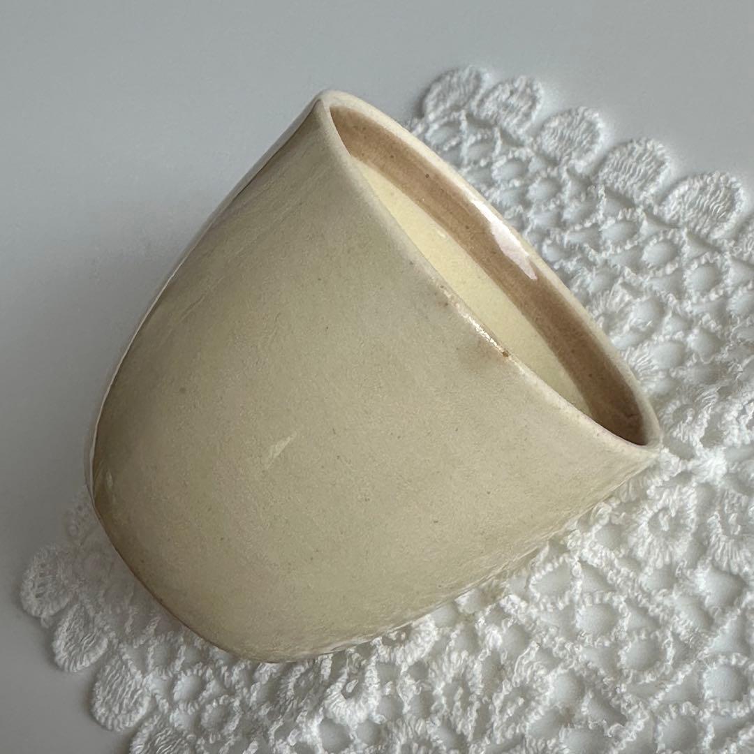 002 スージークーパー　リーピングディア　エッグカップ