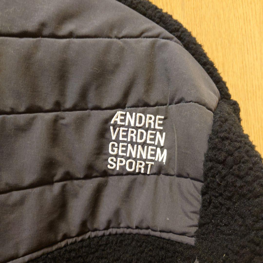 【新品】hummel ボアジップアップジャケット 黒　S・M