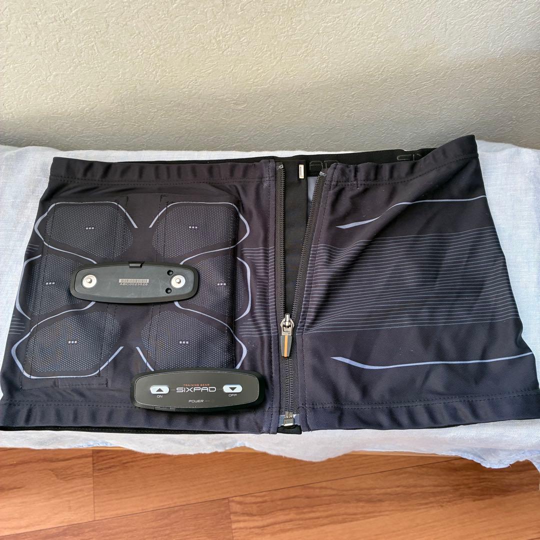 【美品】SIXPAD Powersuit Abs L 腹筋　筋トレ ダイエット